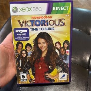 Nickelodeon Victorious: Time to Shine for Xbox 360 - Purple